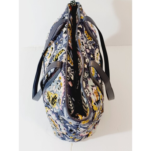 Vera Bradley Charmont Meadow XL floral Quilted Tote Bag 18"x14"x6" EUC - Picture 4 of 10